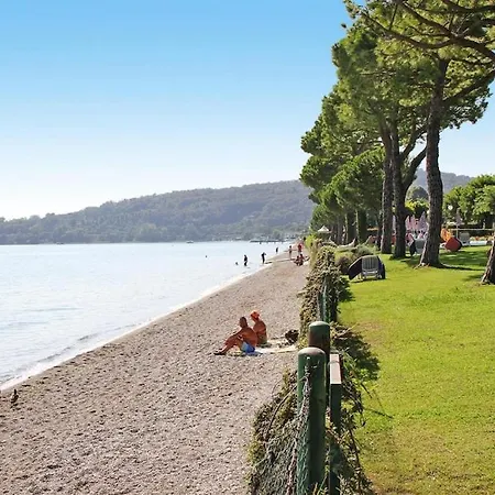 Le Corti Del Lago, Padenghe * Padenghe sul Garda